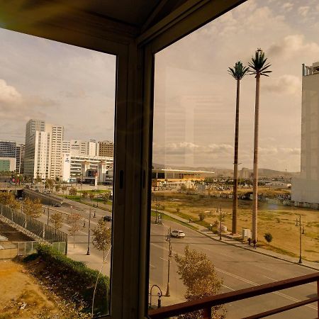 Nouveau Appartement Au Plein Centre Ville En Face Hilton Tanger Buitenkant foto
