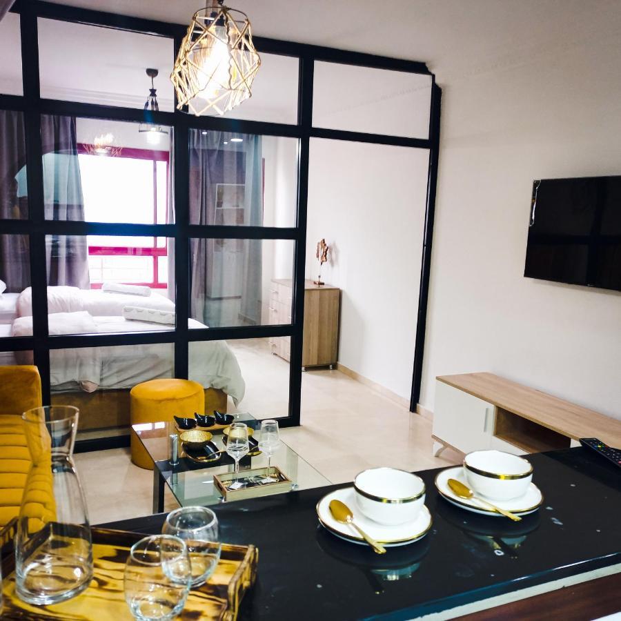 Nouveau Appartement Au Plein Centre Ville En Face Hilton Tanger Buitenkant foto