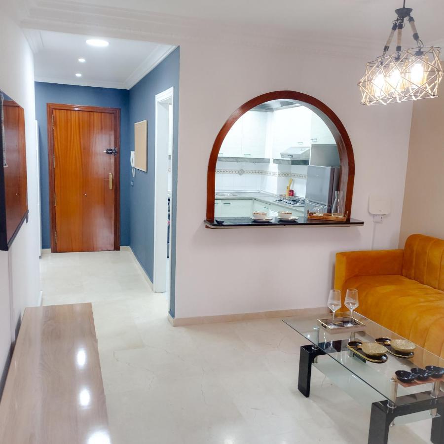 Nouveau Appartement Au Plein Centre Ville En Face Hilton Tanger Buitenkant foto